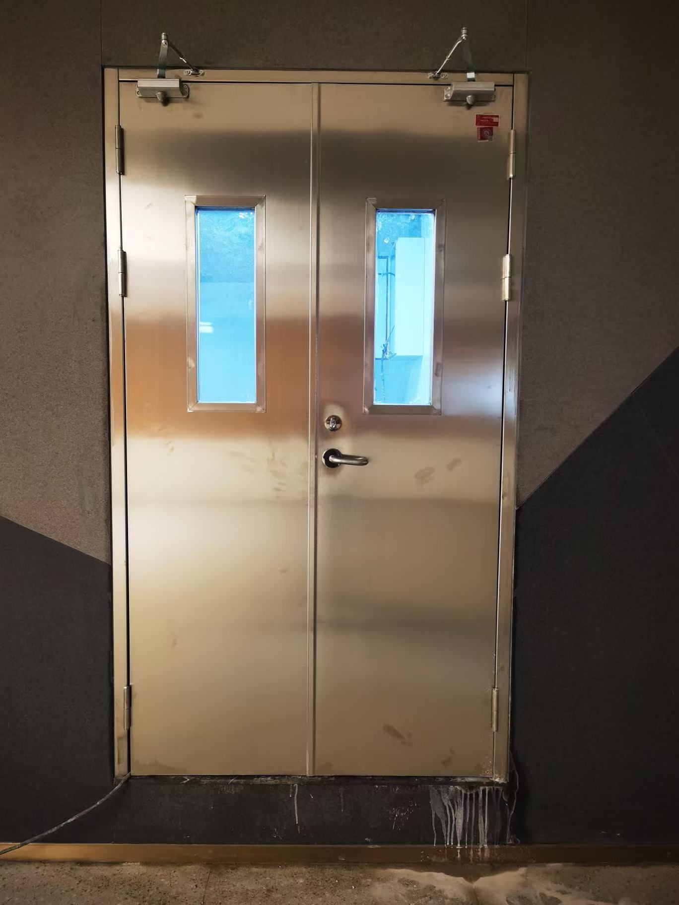 不銹鋼防火門(mén)